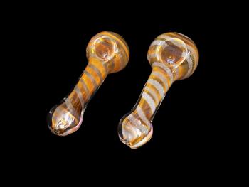 4"  SWIRL ART GLOW IN DARK  PIPE