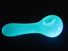 4" GLOW IN THE DARK PIPE- HIGH END