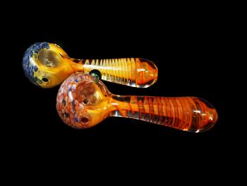 GOLD SWIRL ART HAND PIPE